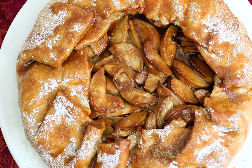 Salted Caramel Apple Pie